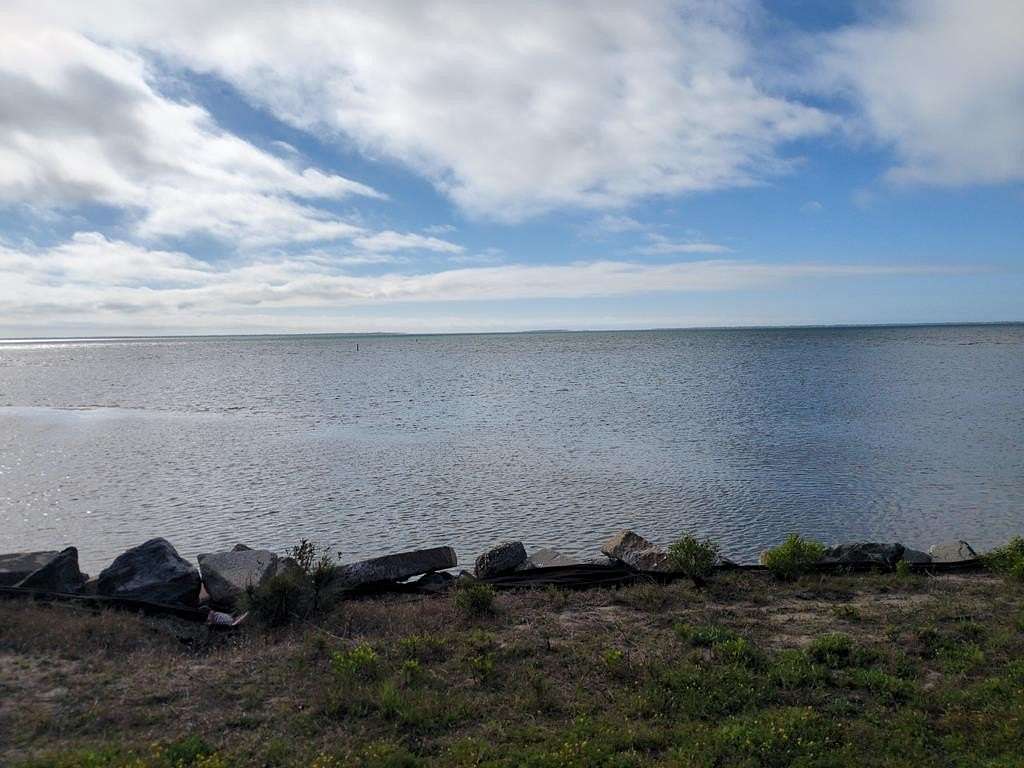 1.42 Acres of Residential Land for Sale in Eastpoint, Florida