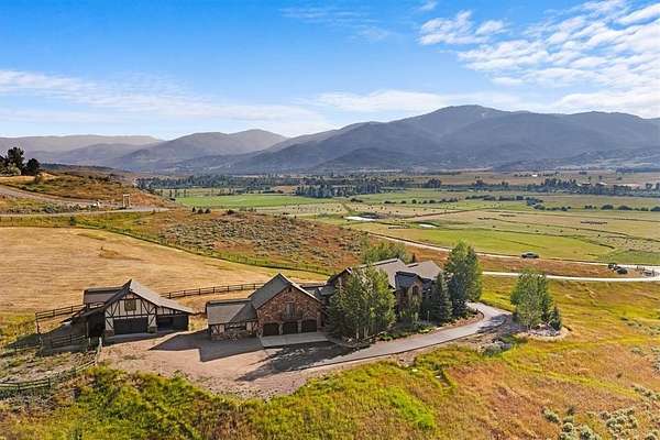 35 Acres of Land with Home for Sale in Steamboat Springs, Colorado