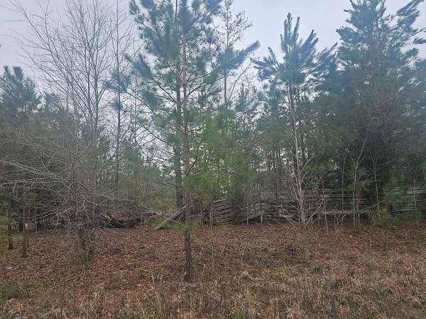 3.45 Acres of Residential Land for Sale in Camden, Tennessee