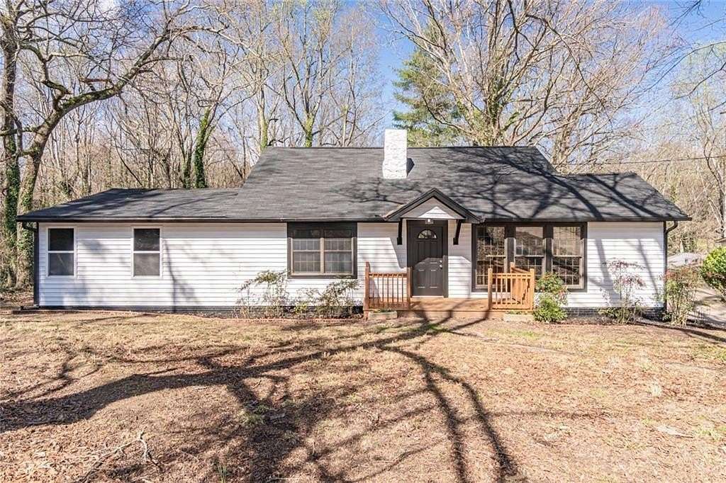 2.26 Acres of Land with Home for Sale in Gainesville, Georgia