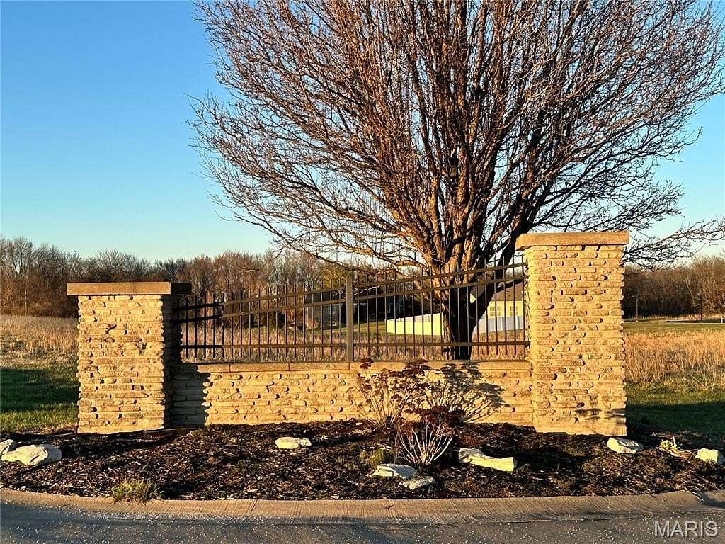 1.15 Acres of Residential Land for Sale in Gillespie, Illinois