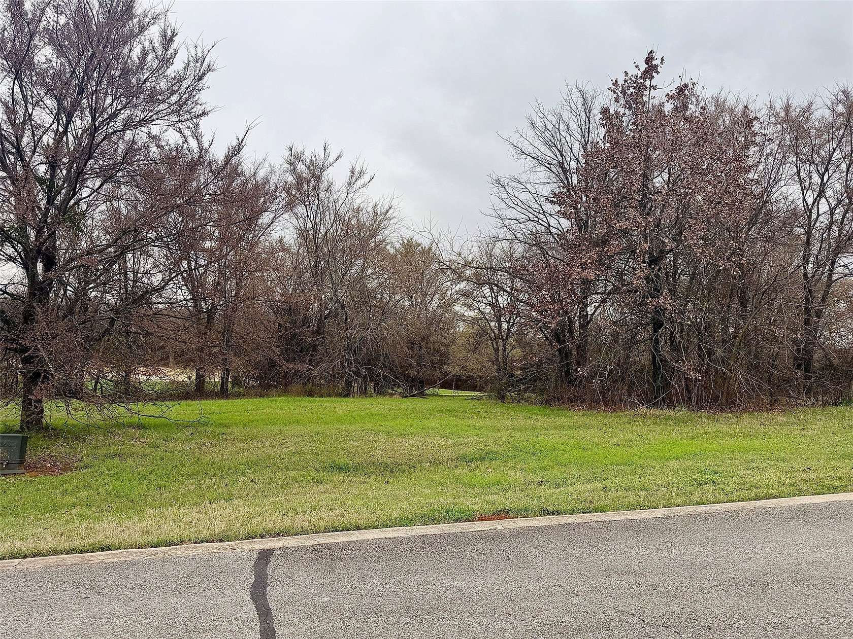 0.27 Acres of Residential Land for Sale in Gordonville, Texas