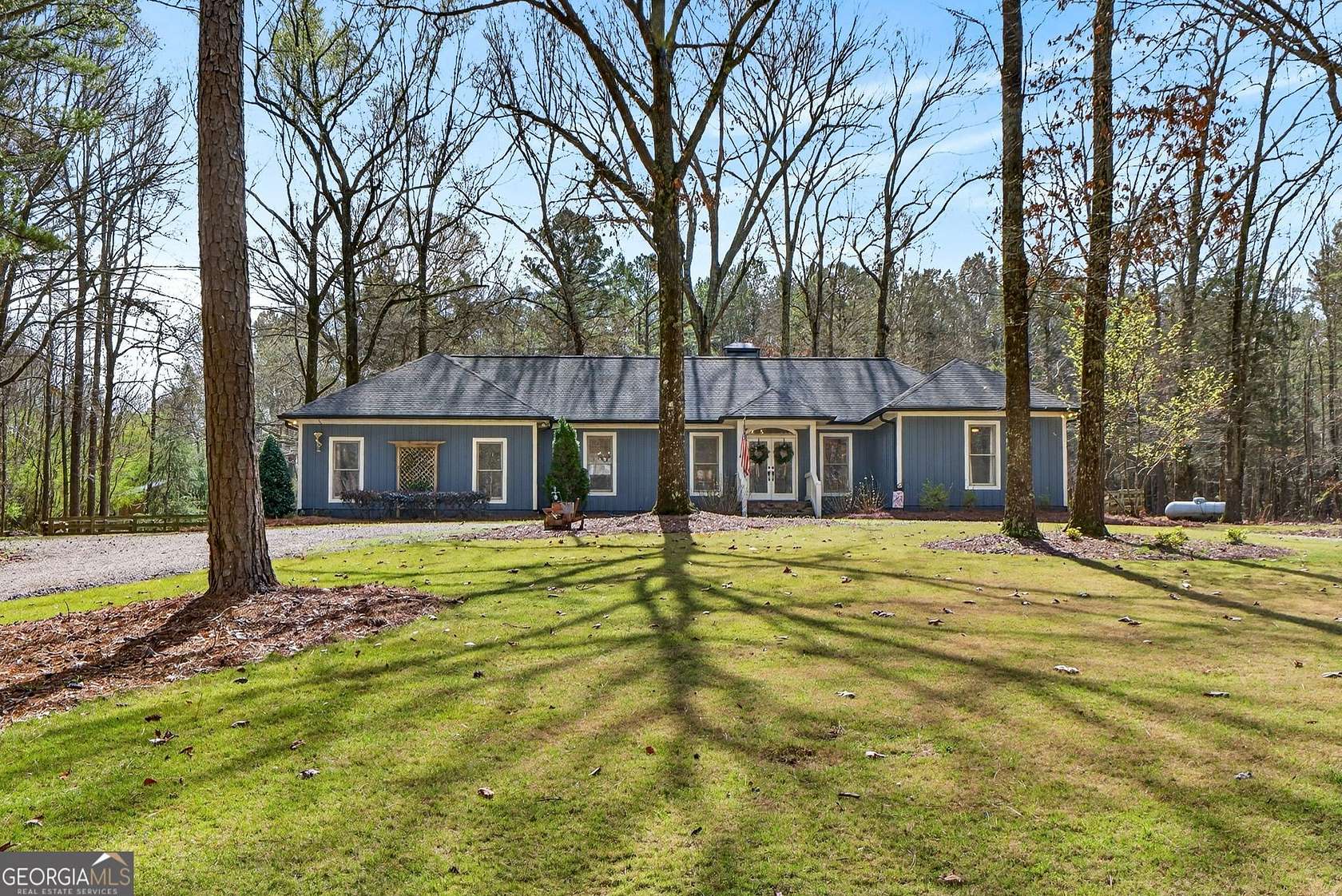 12 Acres of Land with Home for Sale in Molena, Georgia