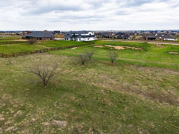 1.3 Acres of Residential Land for Sale in Northlake, Texas