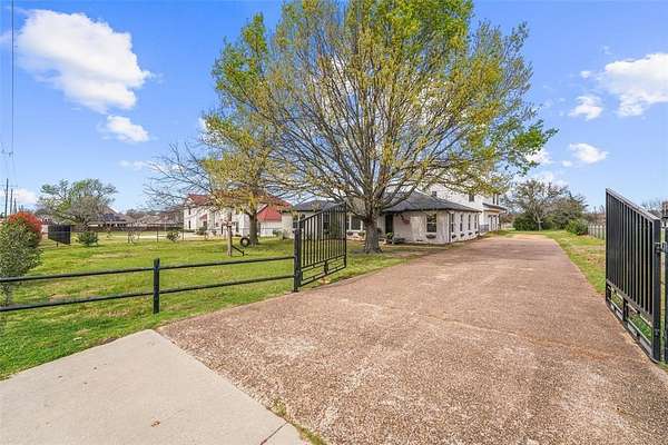 3 Acres of Land with Home for Sale in Rockwall, Texas