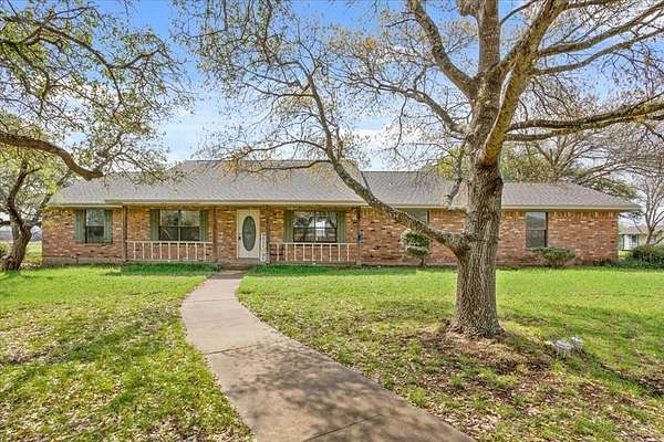 25.4 Acres of Land with Home for Sale in Eddy, Texas