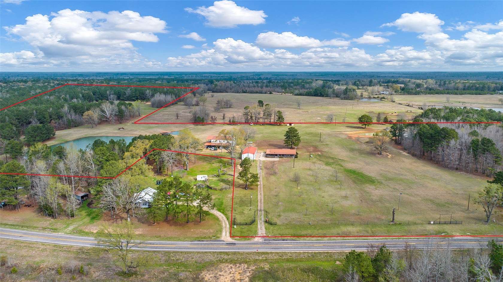 70.5 Acres of Recreational Land with Home for Sale in Bagwell, Texas