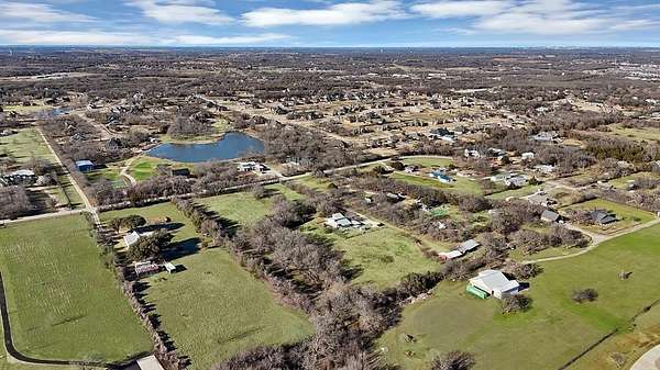 7.6 Acres of Land with Home for Sale in Mansfield, Texas
