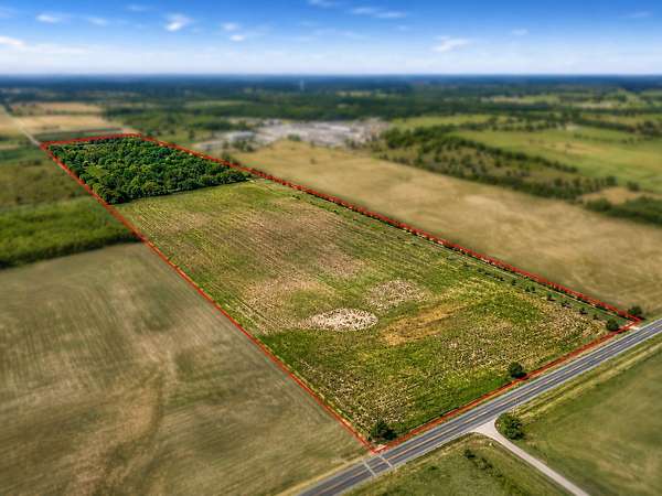 51.6 Acres of Agricultural & Residential Land for Sale in Weston, Texas