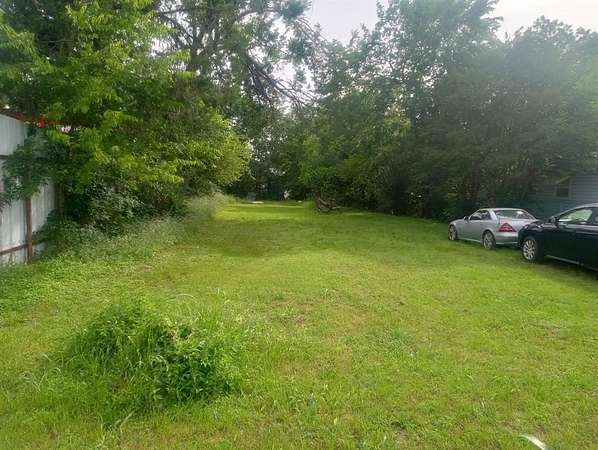 0.18 Acres of Mixed-Use Land for Sale in Dallas, Texas