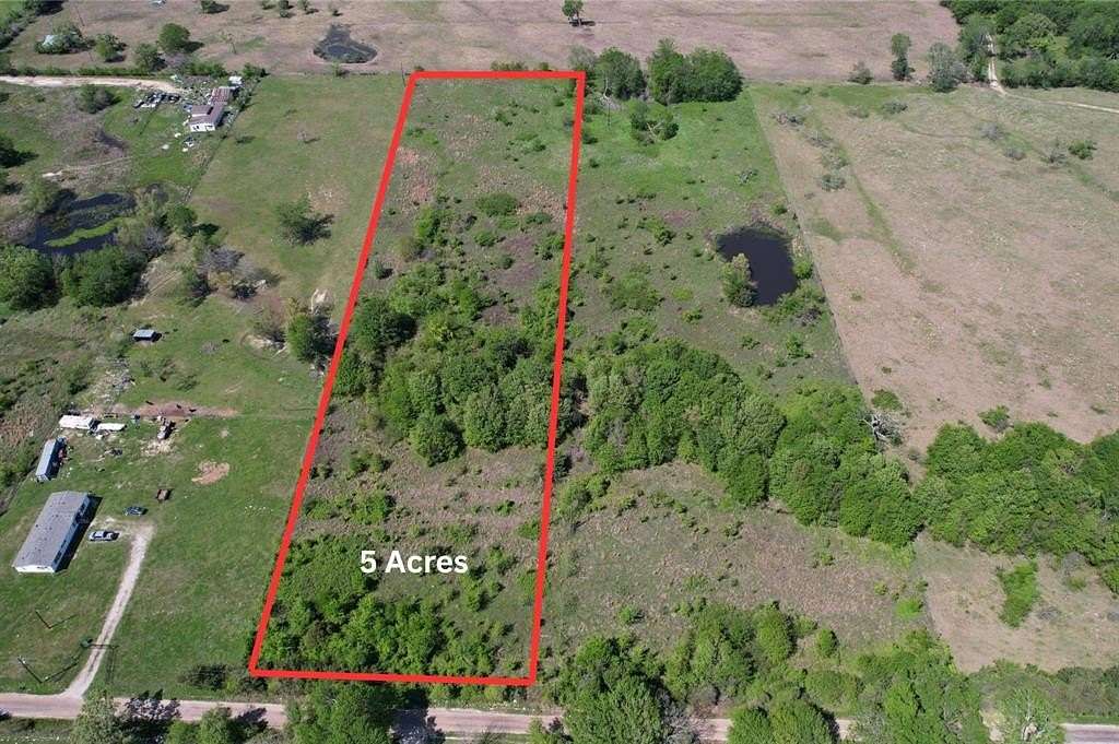5.25 Acres of Residential Land for Sale in Kaufman, Texas