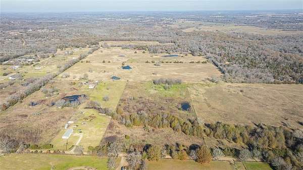 5.25 Acres of Residential Land for Sale in Kaufman, Texas