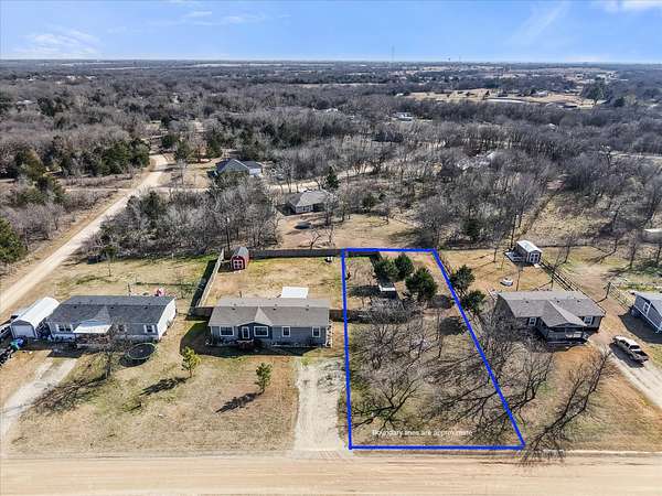 0.34 Acres of Residential Land for Sale in Corsicana, Texas