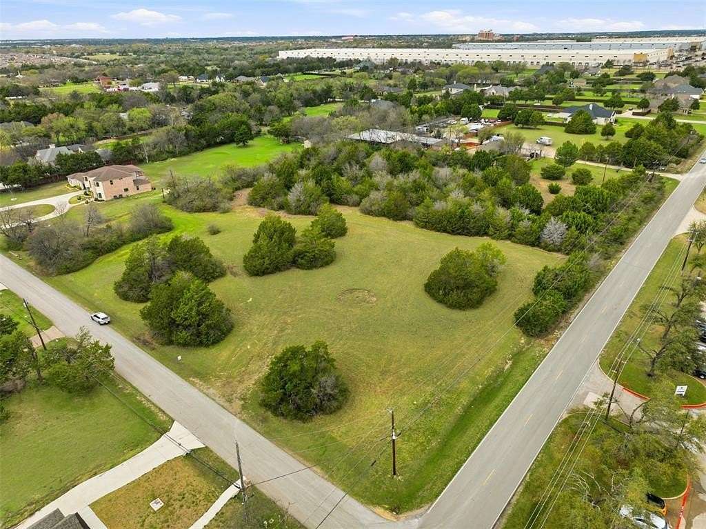 1.23 Acres of Residential Land for Sale in DeSoto, Texas