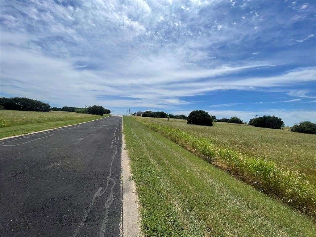 0.33 Acres of Land for Sale in Cleburne, Texas