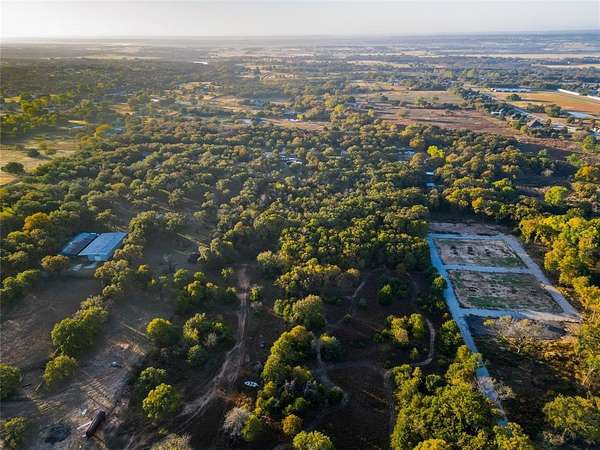 5 Acres of Land for Sale in Springtown, Texas