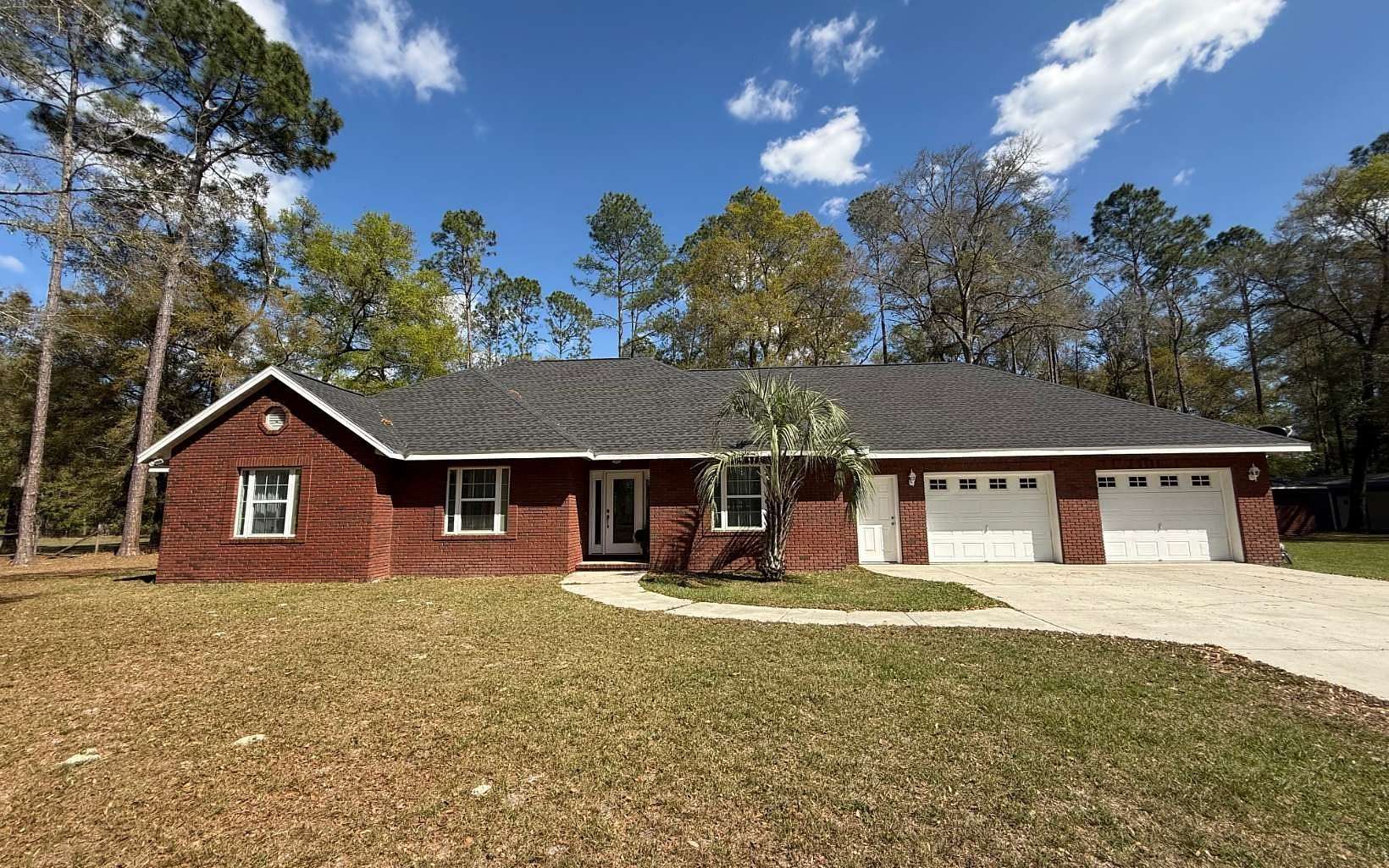 5 Acres of Land with Home for Sale in Branford, Florida