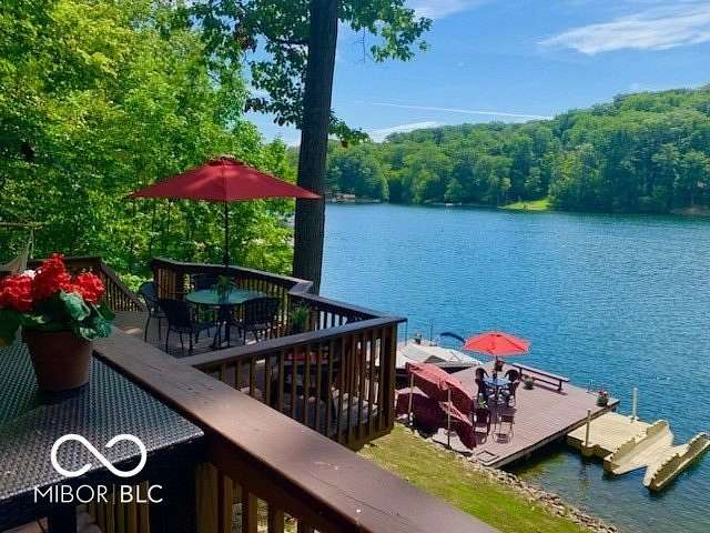 2 Acres of Residential Land for Sale in Martinsville, Indiana