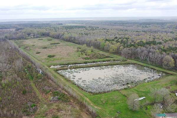 28 Acres of Recreational Land for Sale in Jonesville, Louisiana