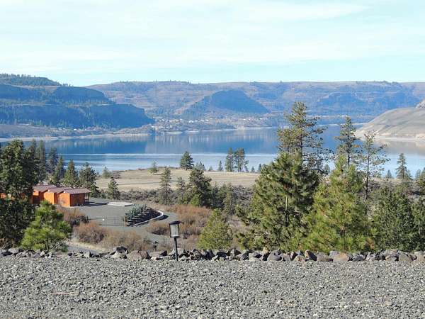 1.16 Acres of Land for Sale in Seven Bays, Washington