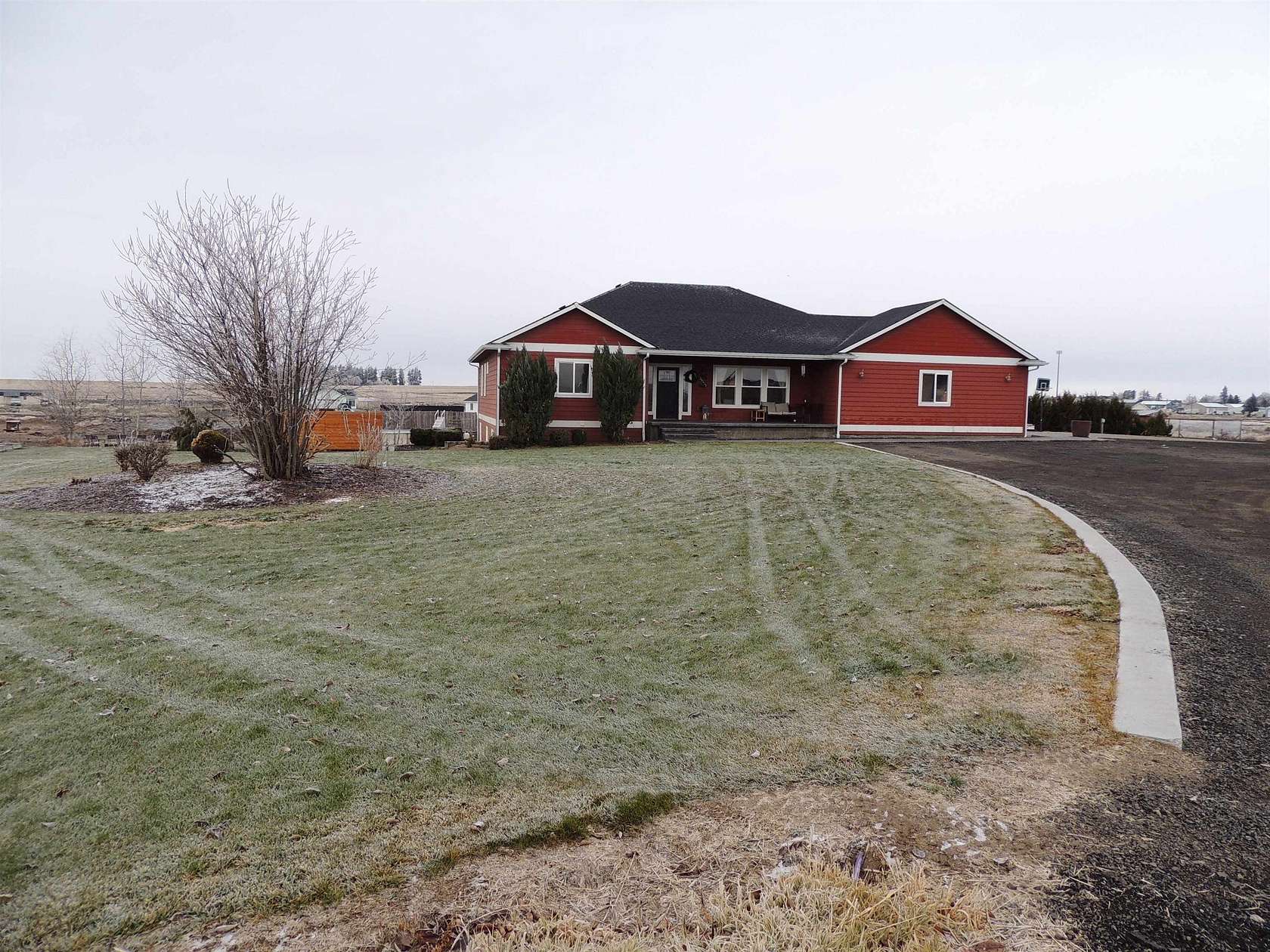 2.8 Acres of Land with Home for Sale in Davenport, Washington