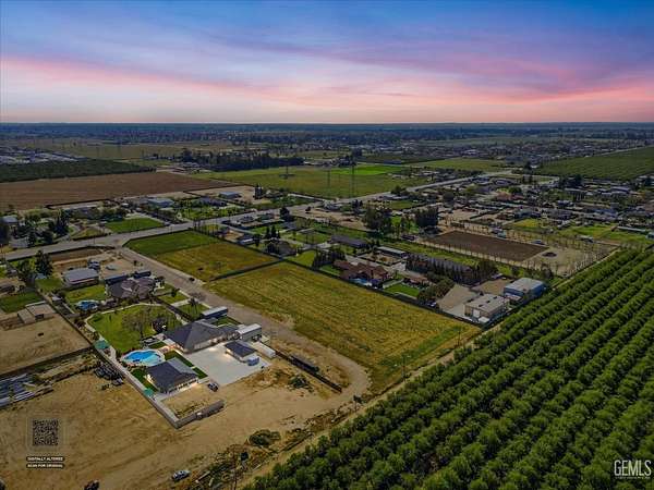 2.6 Acres of Residential Land for Sale in Bakersfield, California