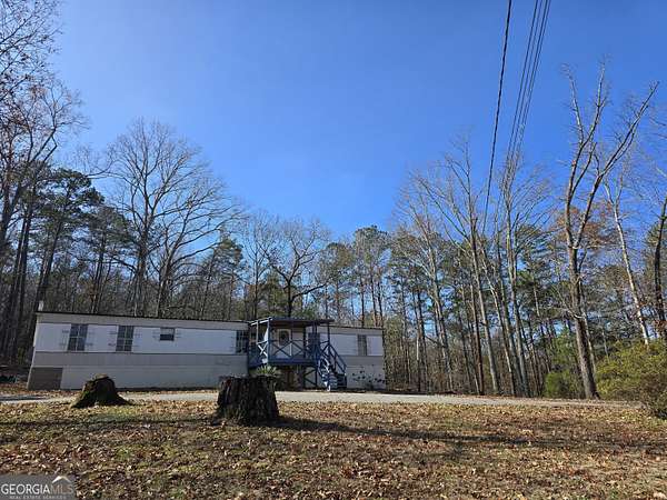 8.58 Acres of Land with Home for Sale in Emerson, Georgia