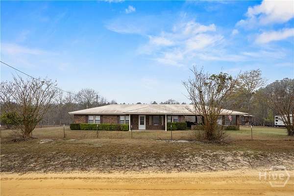 6.27 Acres of Land with Home for Sale in Cobbtown, Georgia