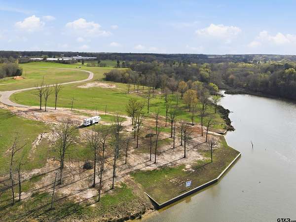 55.4 Acres of Recreational Land for Sale in Pittsburg, Texas
