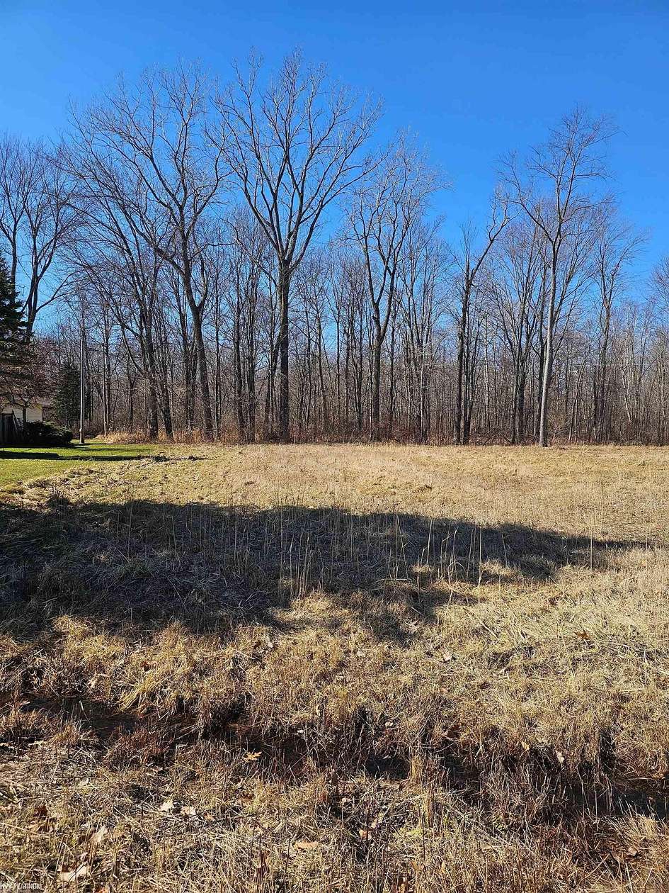 0.23 Acres of Residential Land for Sale in Fort Gratiot, Michigan
