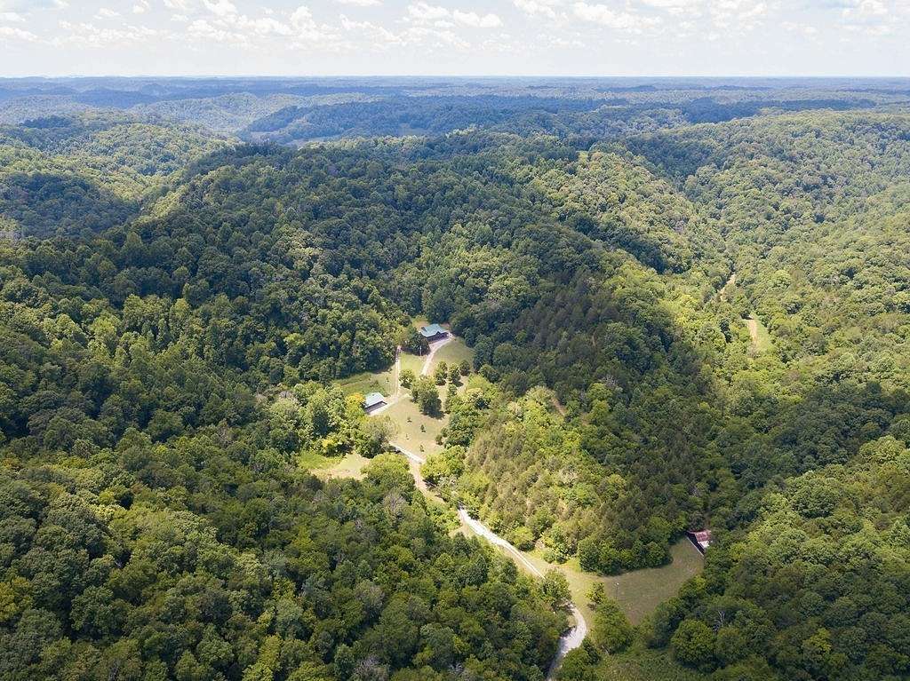 91.7 Acres of Land with Home for Sale in Pleasant Shade, Tennessee