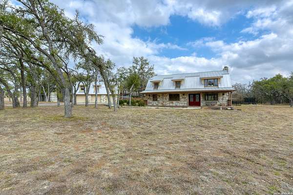2 Acres of Land with Home for Lease in Boerne, Texas