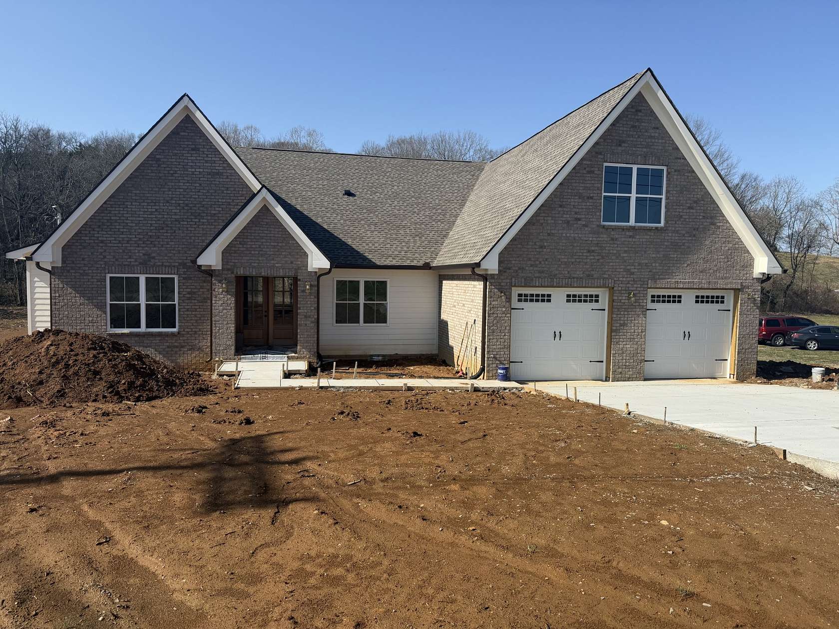 2.29 Acres of Land with Home for Sale in Spring Hill, Tennessee