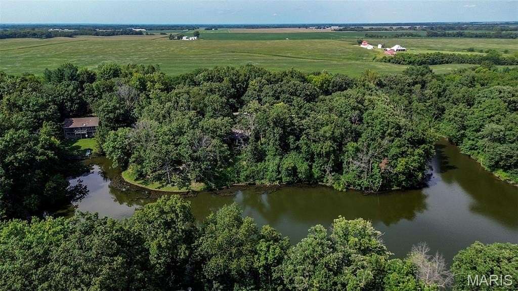0.35 Acres of Residential Land for Sale in Brighton, Illinois