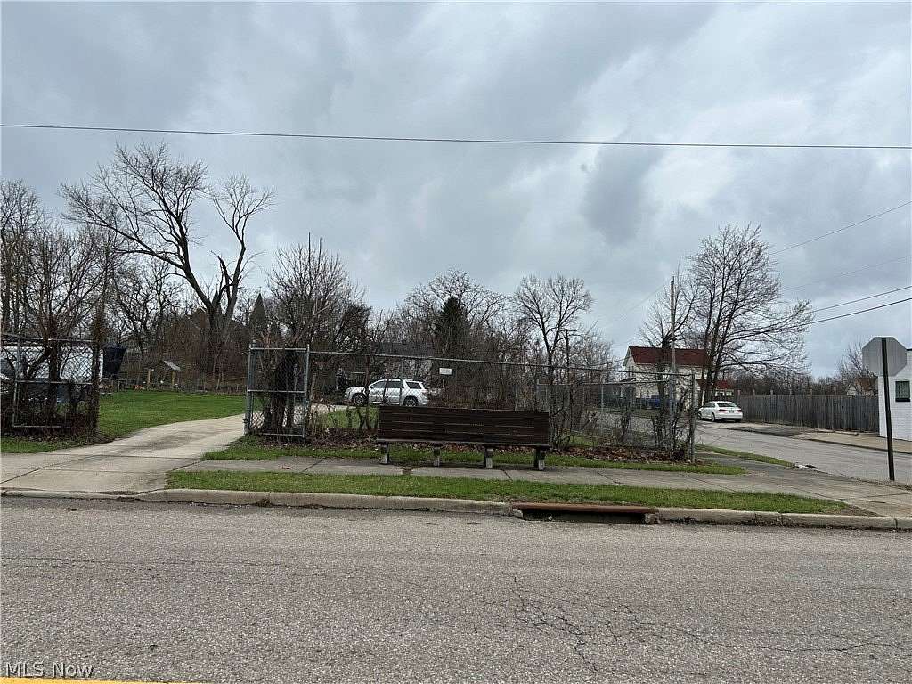 0.15 Acres of Land for Sale in Youngstown, Ohio