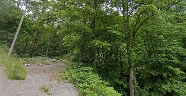 3.3 Acres of Land for Sale in Hazard, Kentucky