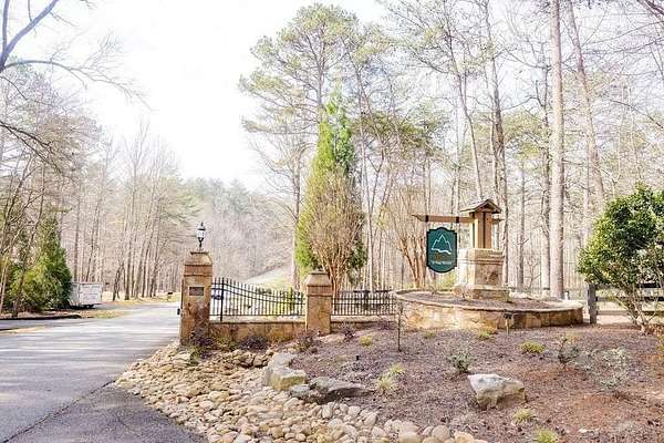3.18 Acres of Residential Land for Sale in Jasper, Georgia