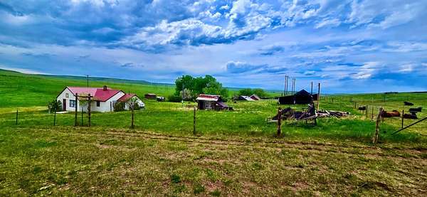 482 Acres of Agricultural & Residential Land for Sale in Great Falls, Montana