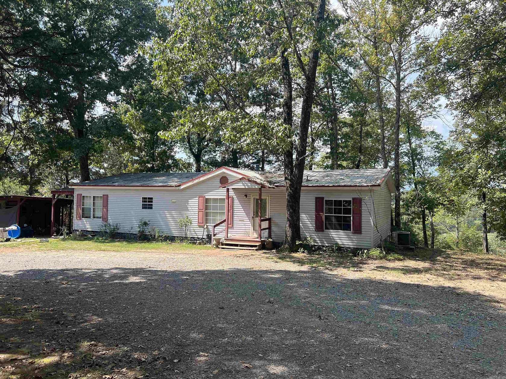 20 Acres of Land with Home for Sale in Shirley, Arkansas