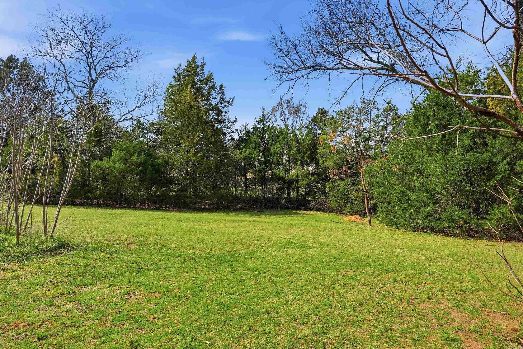 1.54 Acres of Residential Land for Sale in Greenbrier, Arkansas