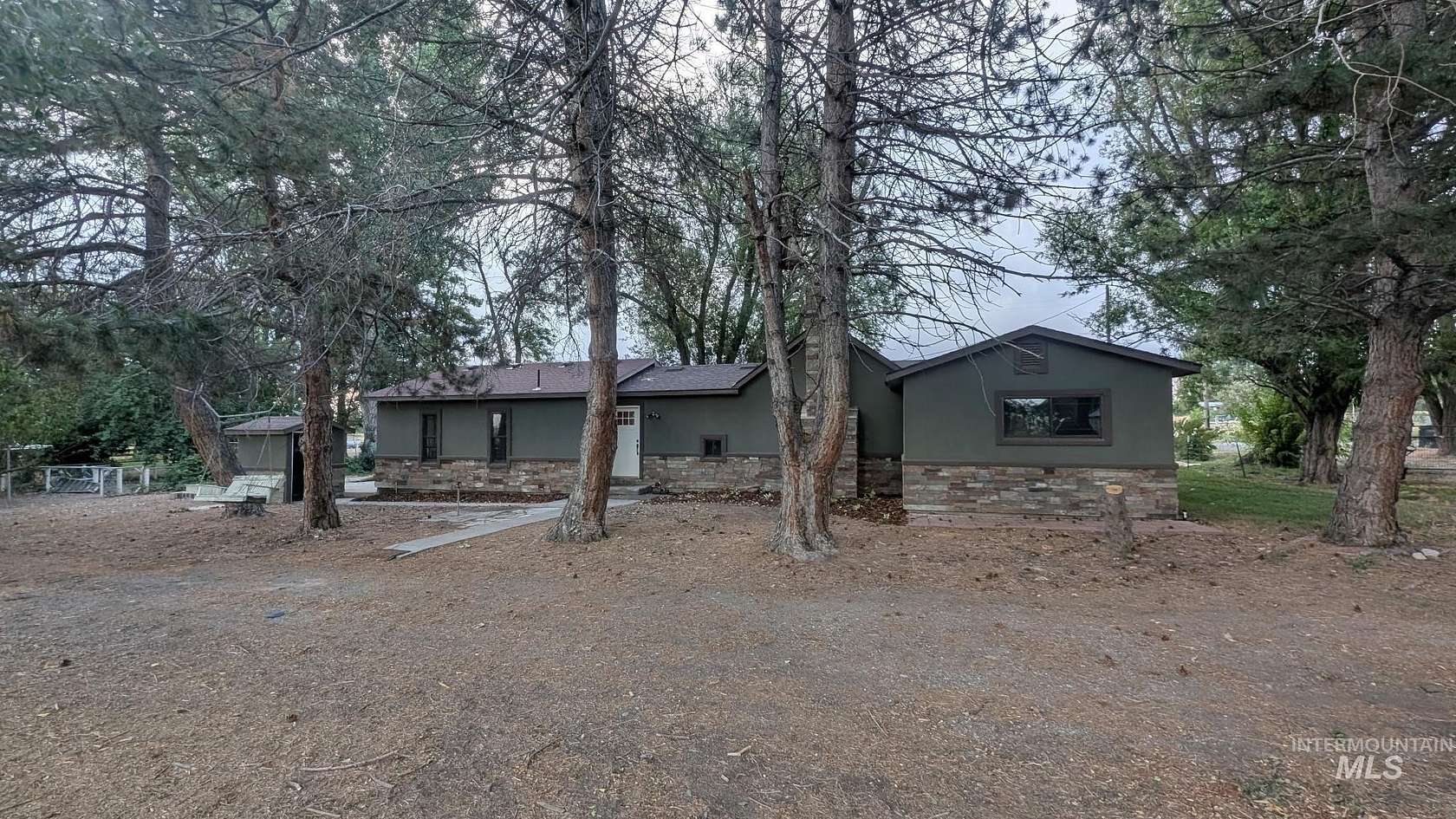 26.2 Acres of Land with Home for Sale in Jerome, Idaho