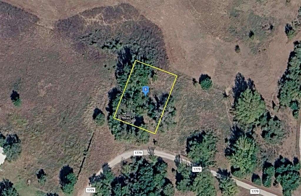 0.32 Acres of Residential Land for Sale in Sunset, Texas