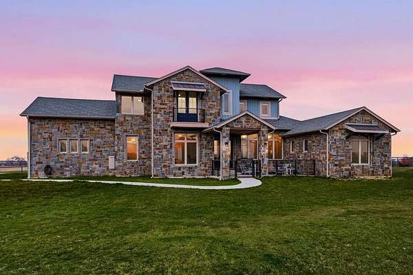 10 Acres of Land with Home for Sale in Justin, Texas