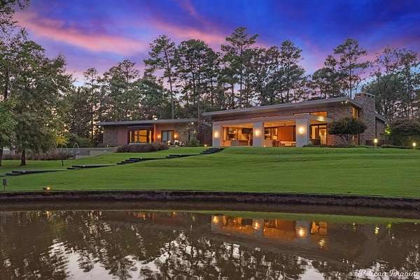 12 Acres of Recreational Land with Home for Sale in Shreveport, Louisiana