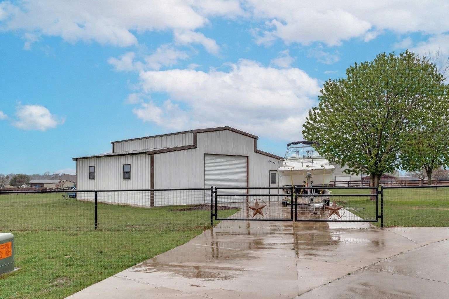 3 Acres of Land with Home for Sale in Decatur, Texas