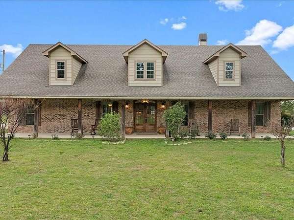 20 Acres of Recreational Land with Home for Sale in Doyline, Louisiana