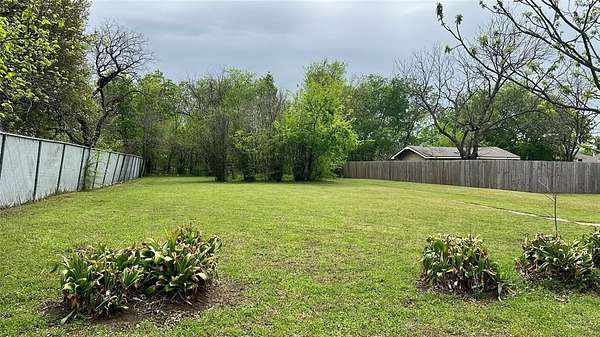 0.24 Acres of Residential Land for Sale in Greenville, Texas