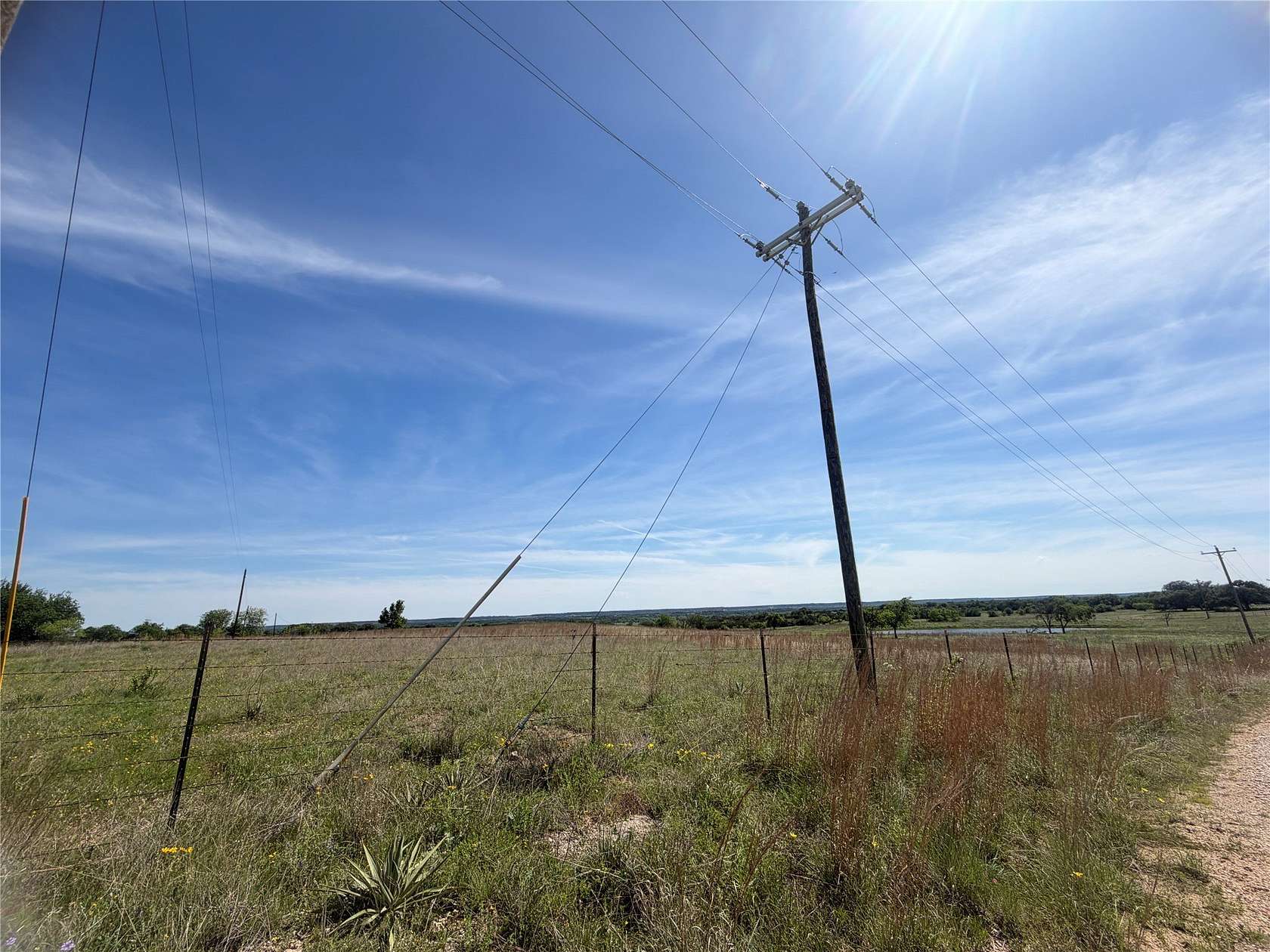 10 Acres of Land for Sale in Walnut Springs, Texas