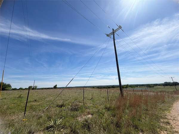 10 Acres of Land for Sale in Walnut Springs, Texas