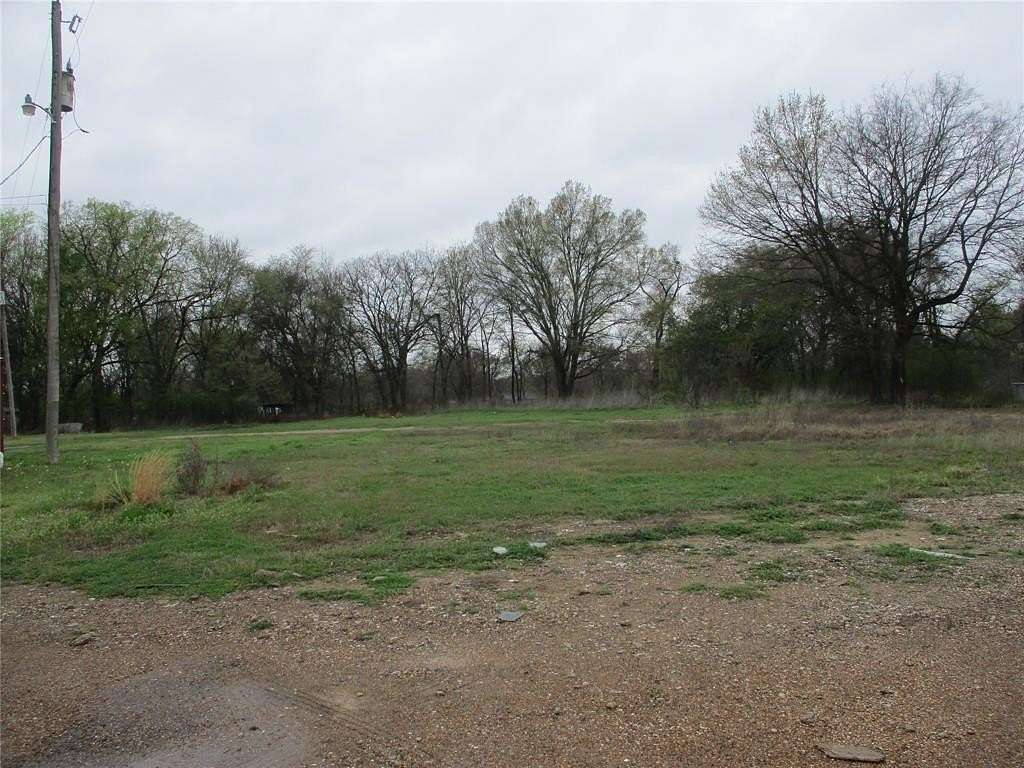 0.7 Acres of Commercial Land for Sale in Emory, Texas